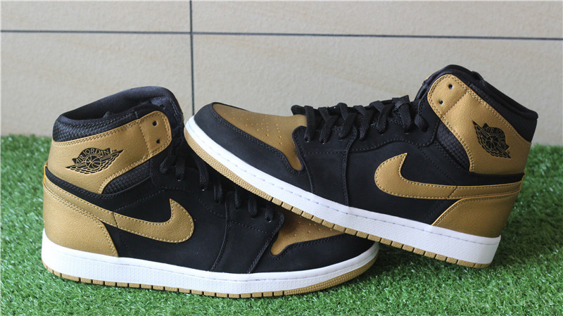 Air Jordan 1 I Retro High OG Black Gold Metallic